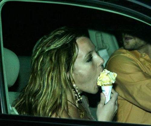 Britney Spears Eating Ice Cream in Her Car